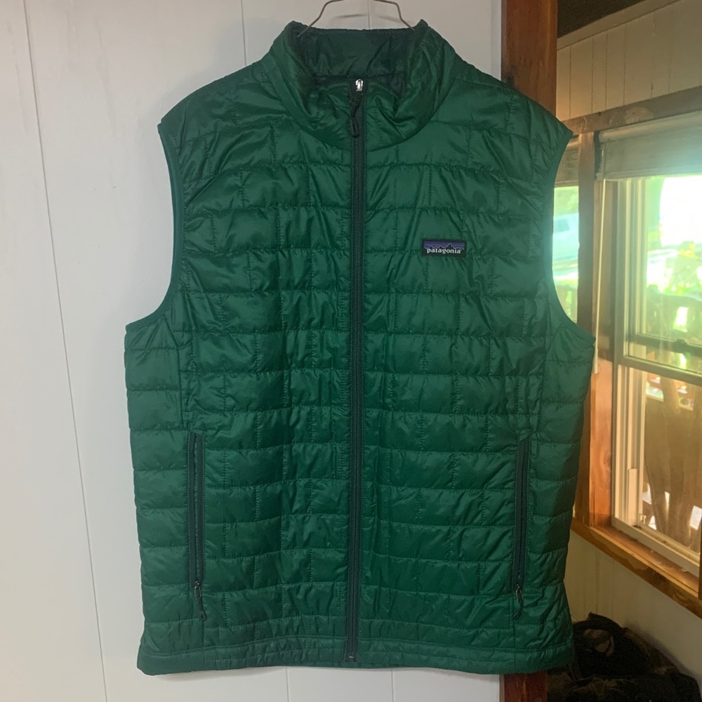 Patagonia Vest - Large - Green